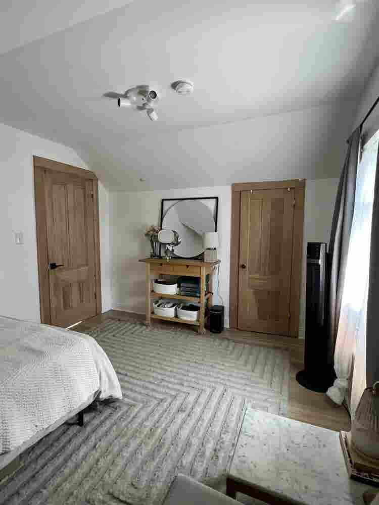 Cozy House and Room