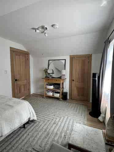 Cozy House and Room
