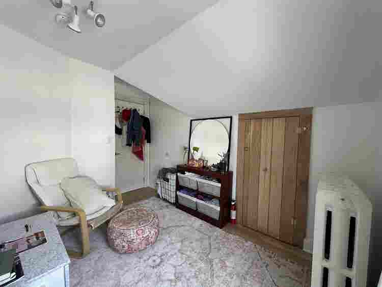 Cozy House and Room