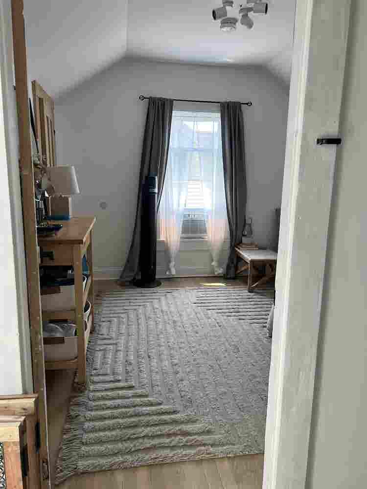 Cozy House and Room