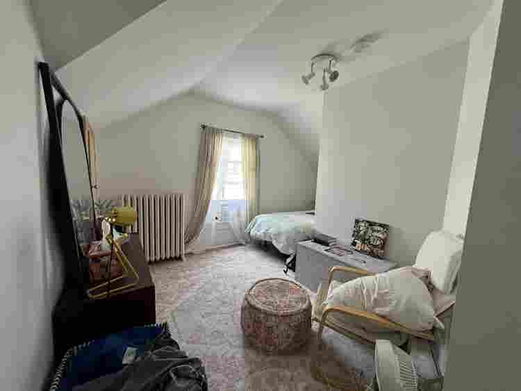 Cozy House and Room