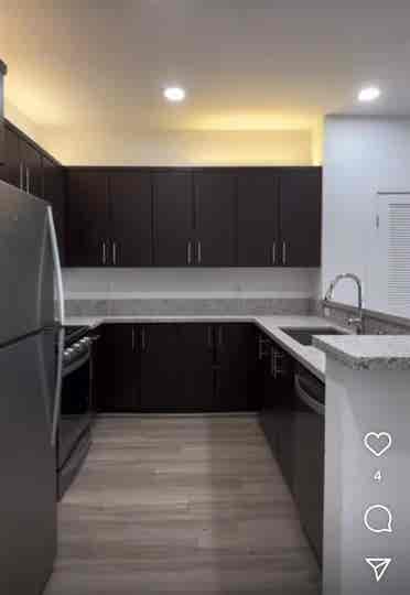 Amazing apartment need roomie asap