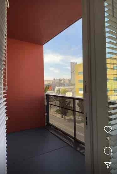 Amazing apartment need roomie asap