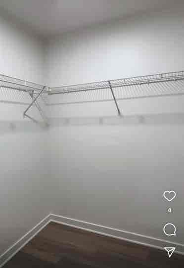 Amazing apartment need roomie asap
