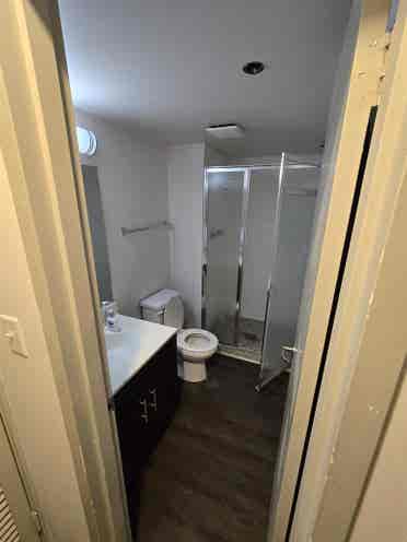 SUMMER SUBLEASE AVAILABLE