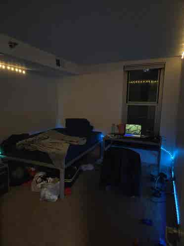 SUMMER SUBLEASE AVAILABLE