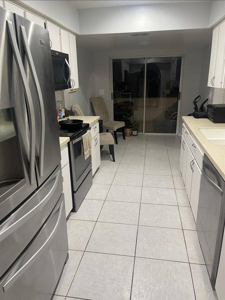 Room For Rent