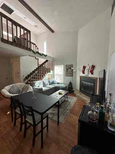 3 BR Condo - Great Location!