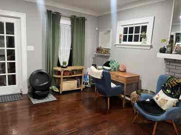 1 room in a house all inclusive