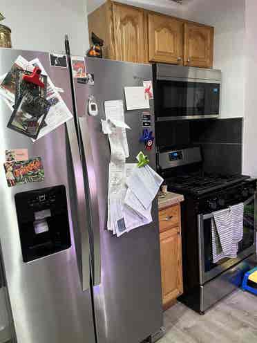 1 room in a house all inclusive