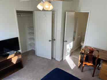 1bd w/Private Bath+Private Entrance