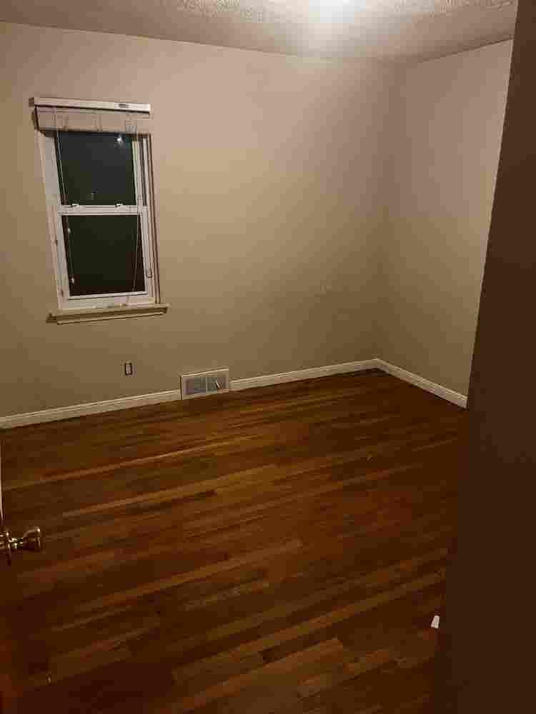 Oak Park Room