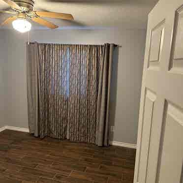 Furnished/unfurnished room