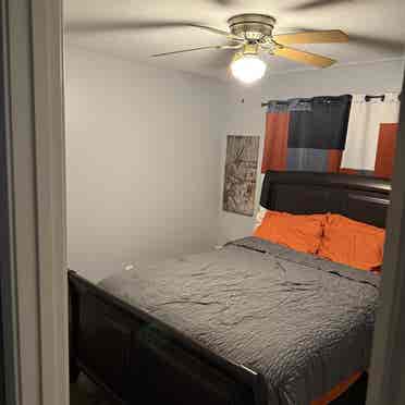 Furnished/unfurnished room