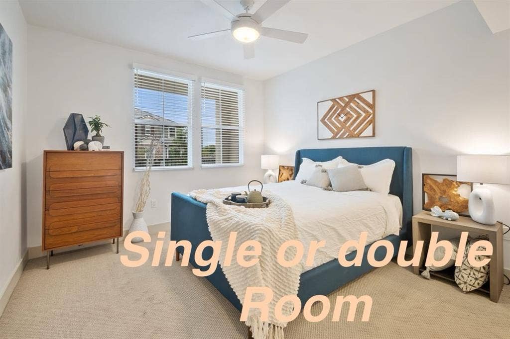 Single or Double for Lease!