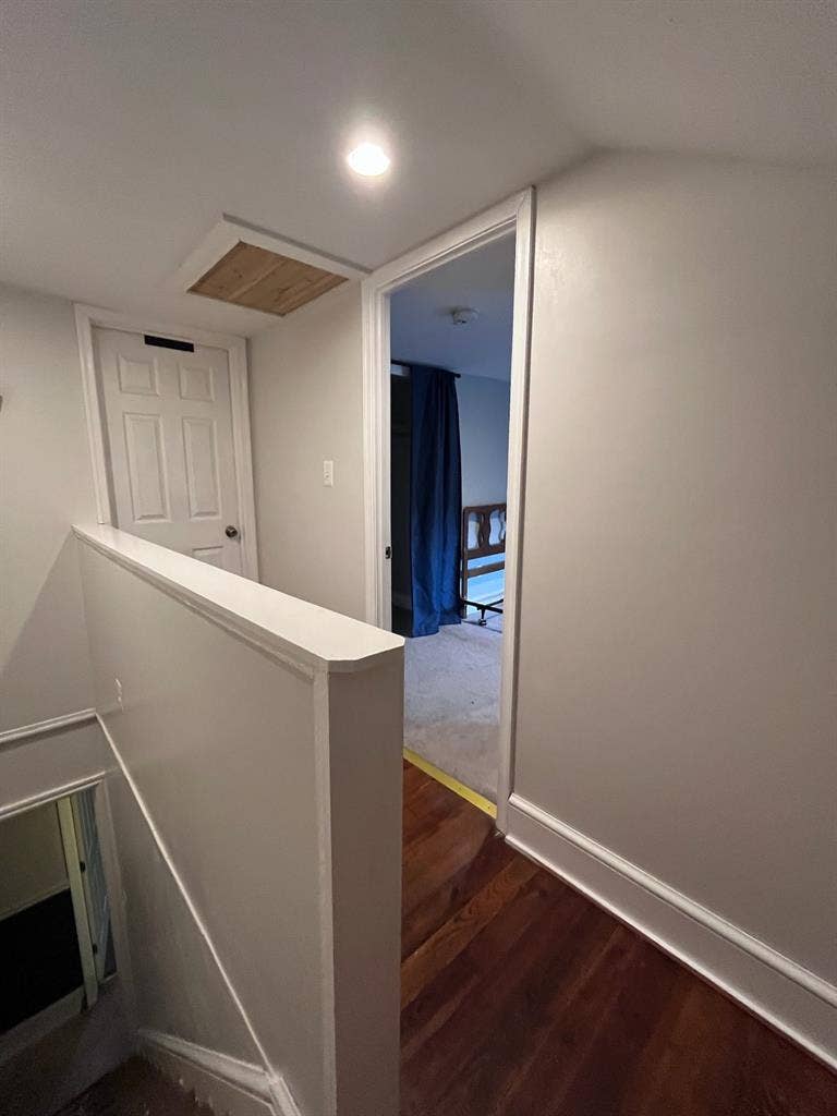Room Available, quiet shared living