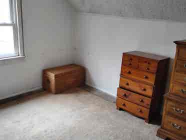 Private room in Milford