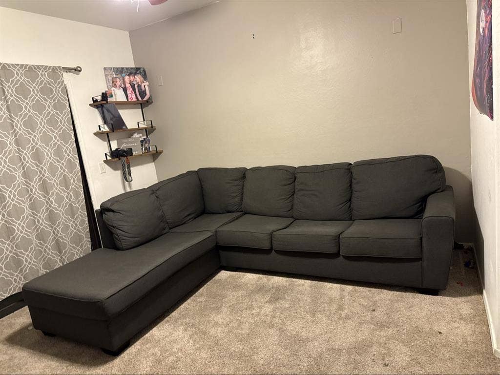 Spacious home in glendale.