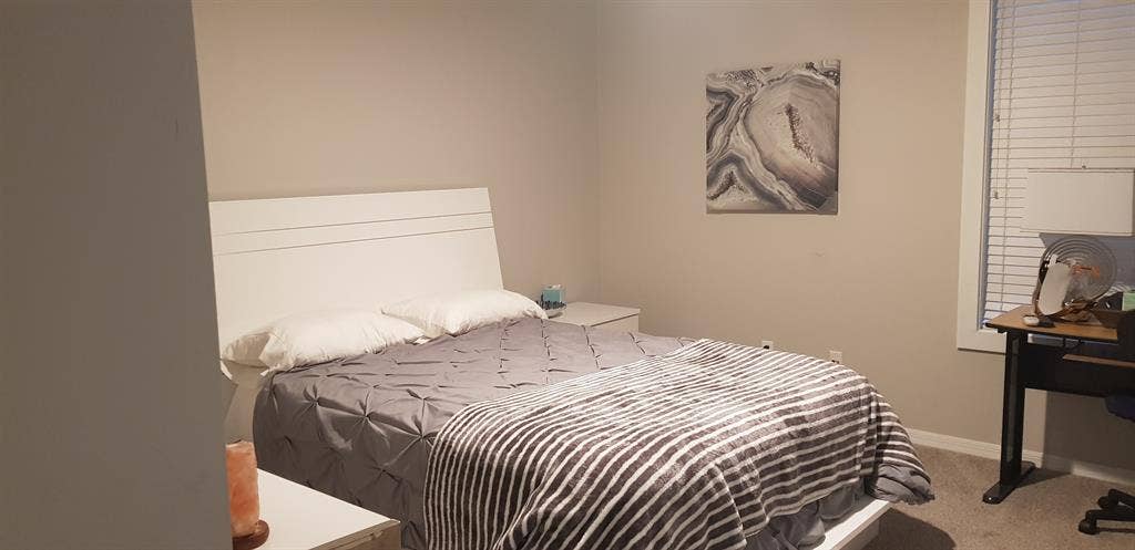 Beautiful large Master suite!