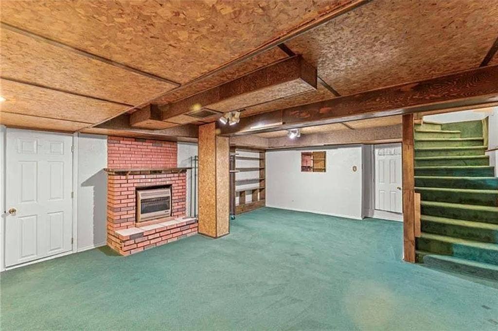 Seeking roommate