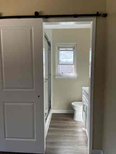 looking for roommates ASAP!!