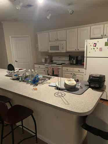 SUMMIT AT COATES RUN SUBLEASE