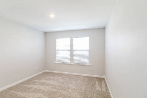 Unfurnished Rooms For Rent