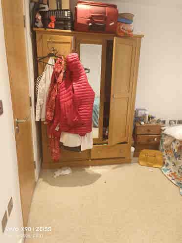 Ensuite master bedroom to rent
