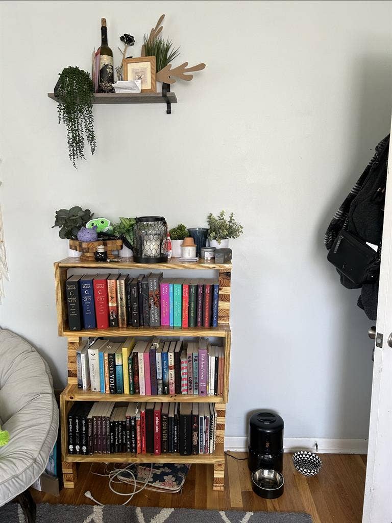 Room for rent in shared house