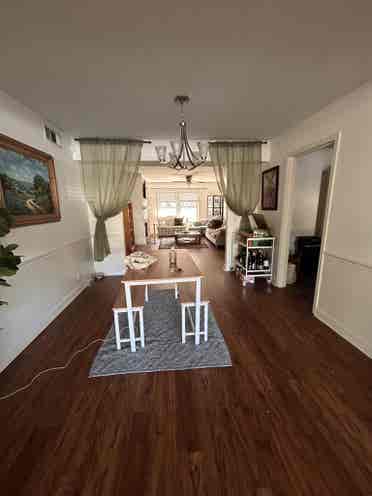 Room for rent in Greenhills!