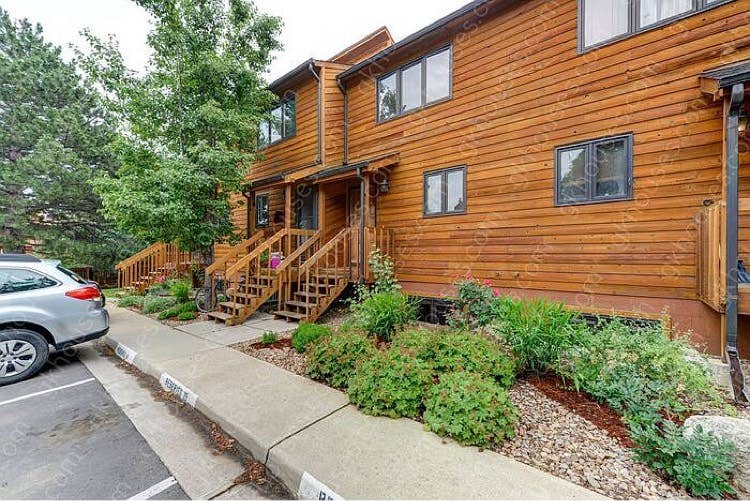 2 bedrooms available in Boulder!