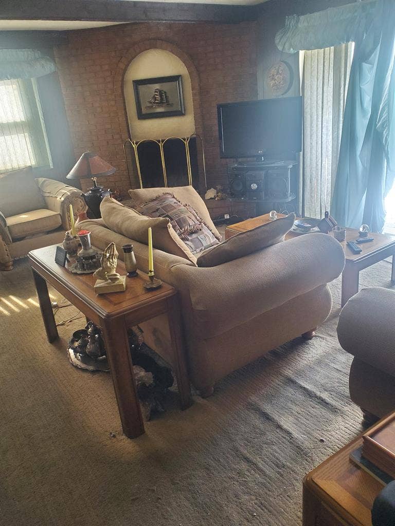 Furnished Bedroom /mo.