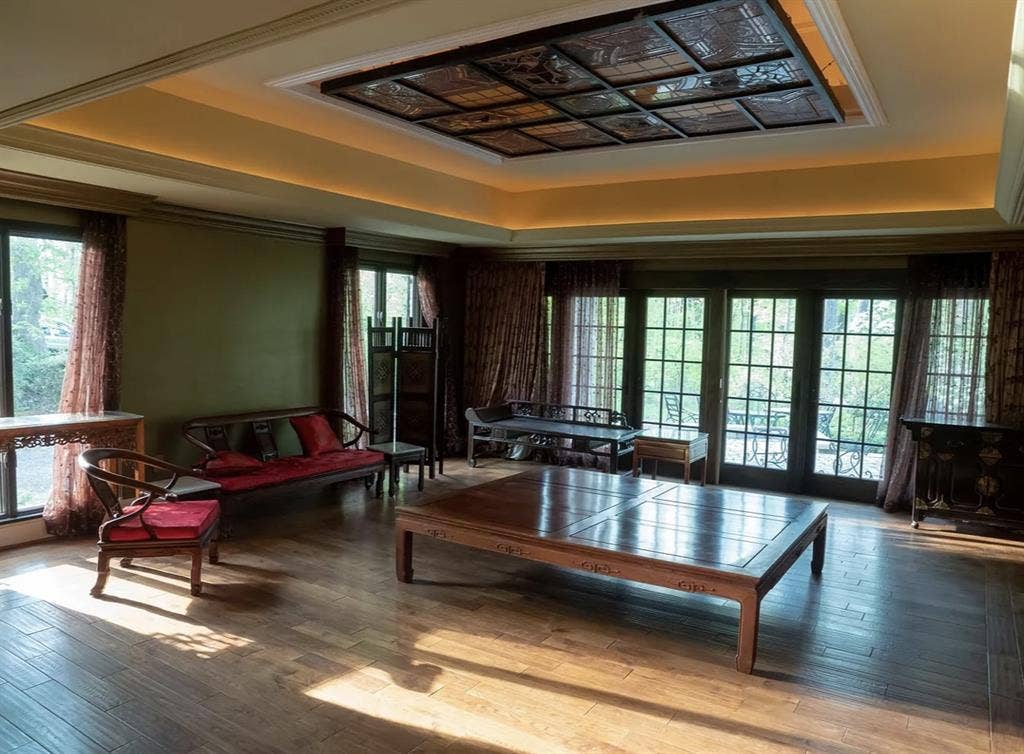 AMAZING HOME - ROOM TO RENT
