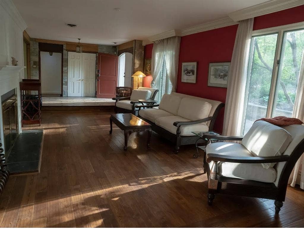 AMAZING HOME - ROOM TO RENT