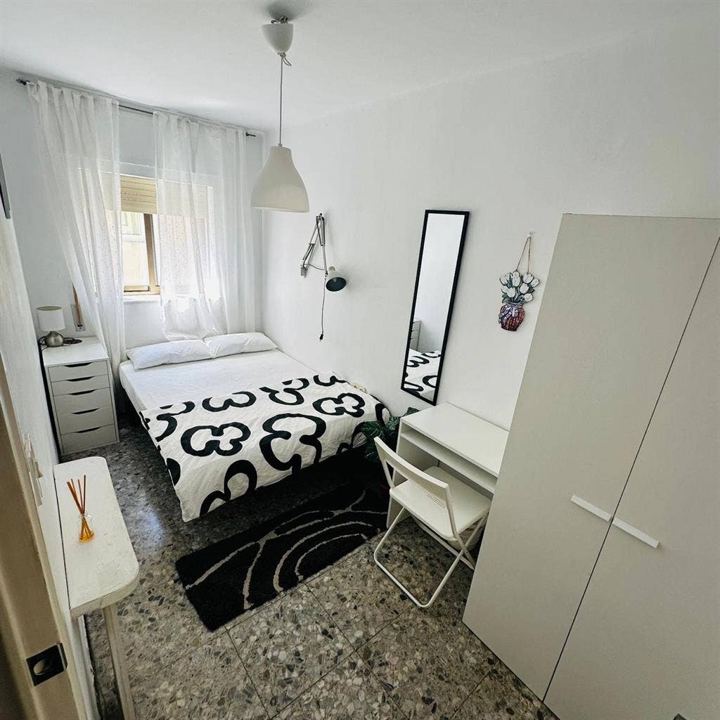 Room to rent