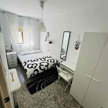 Room to rent