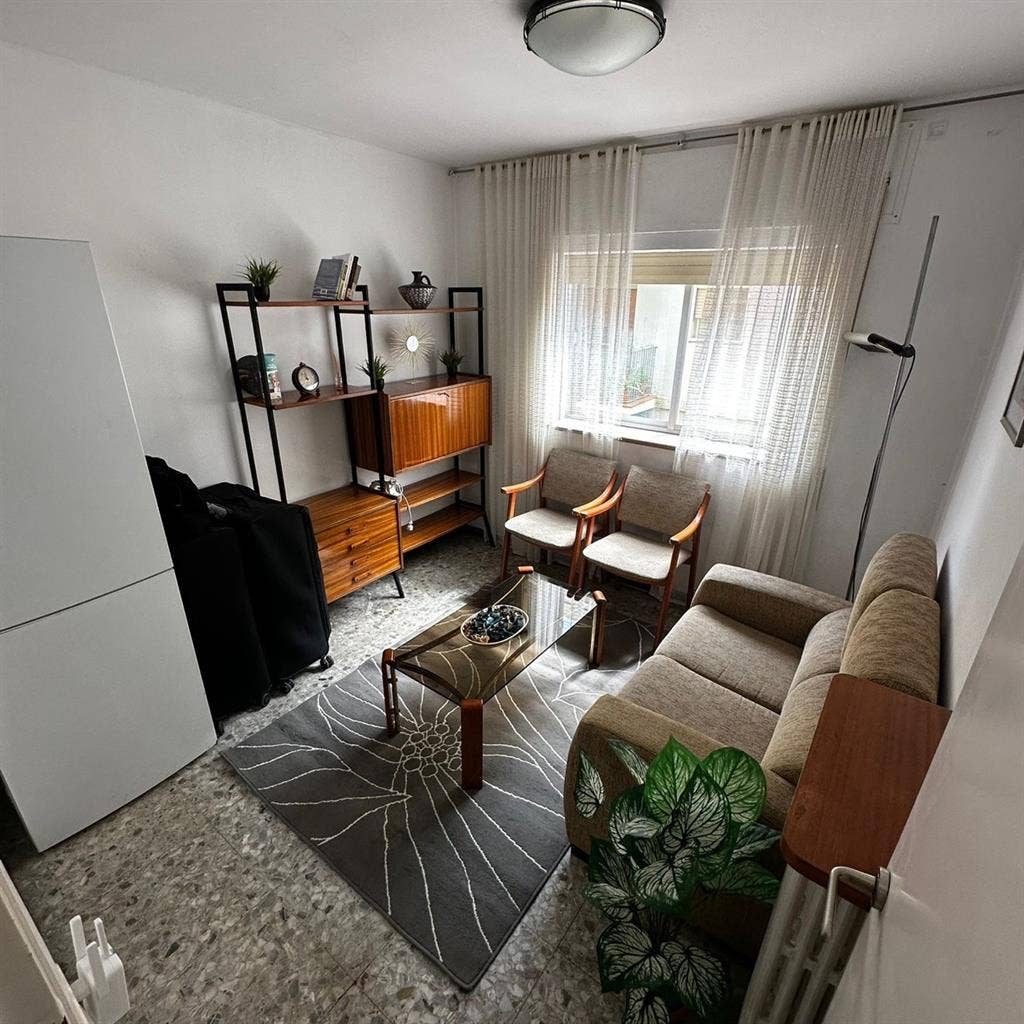 Room to rent