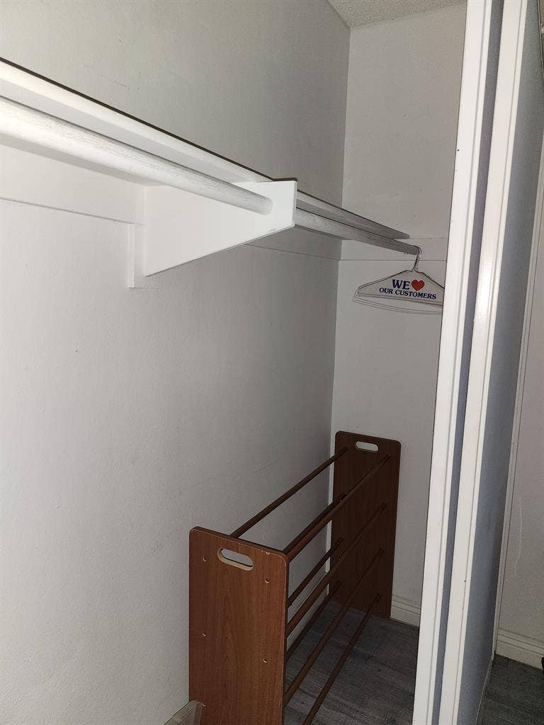 Room for rent. Seeking 1 Male adult