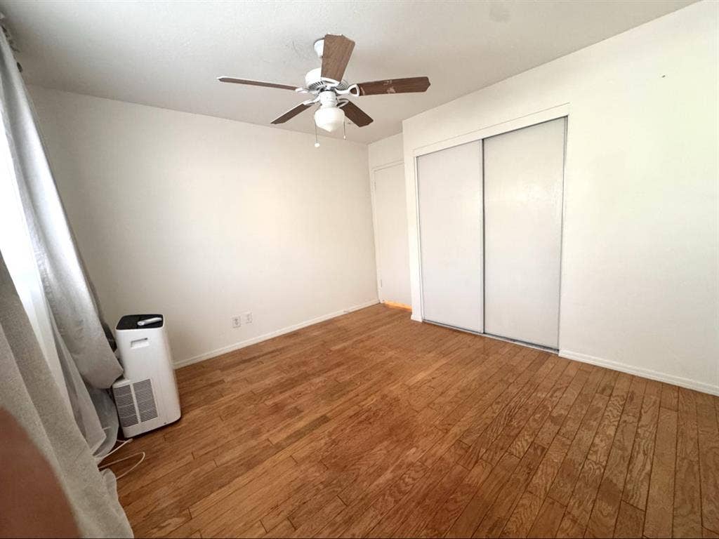 1BR in shared home utilities incl.