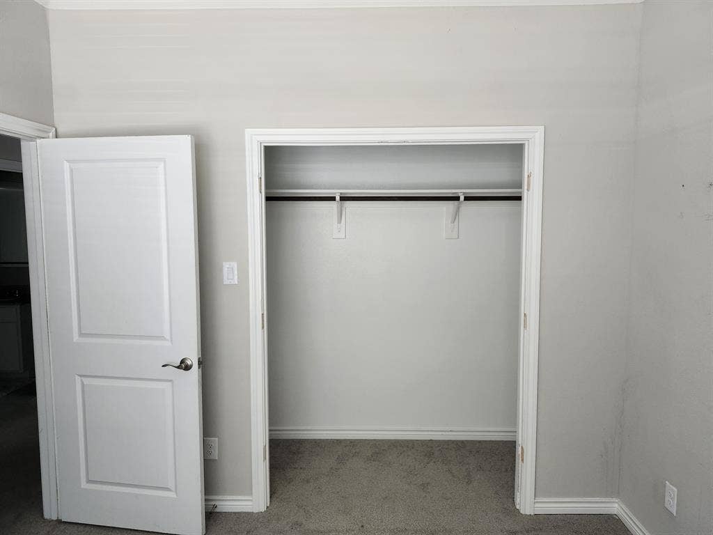 Room for rent, Rayzor Ranch Denton