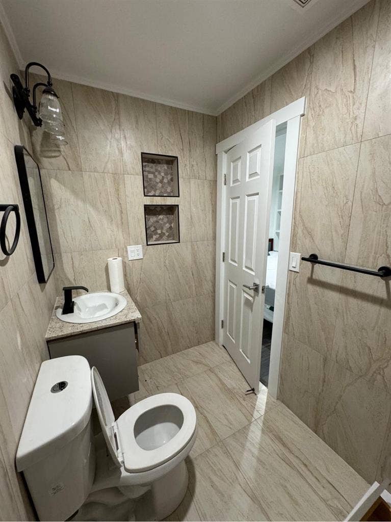 Casita  bath washer & dryer