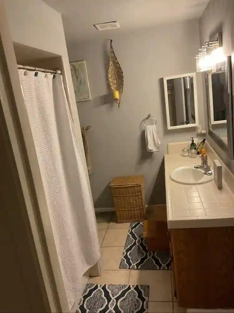 Large fully furnished bedroom