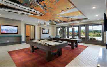 Subleasing room at the retreat