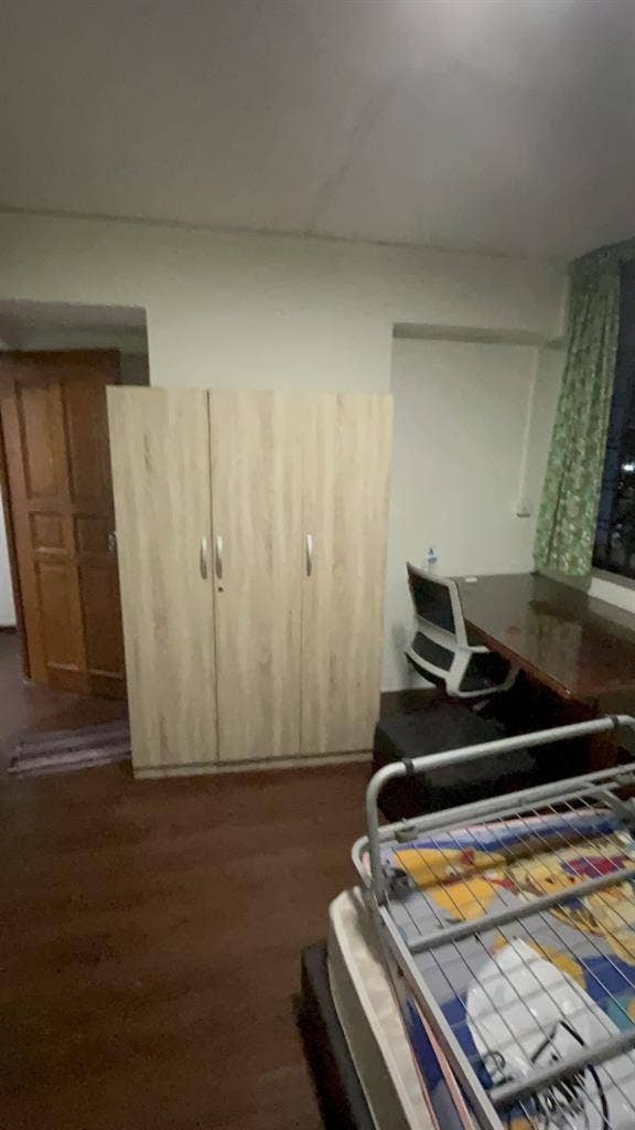 Common Room avl Rent in TamanJurong
