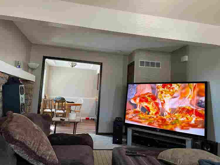 Great room in a good area
