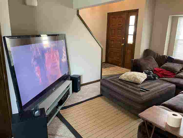 Great room in a good area