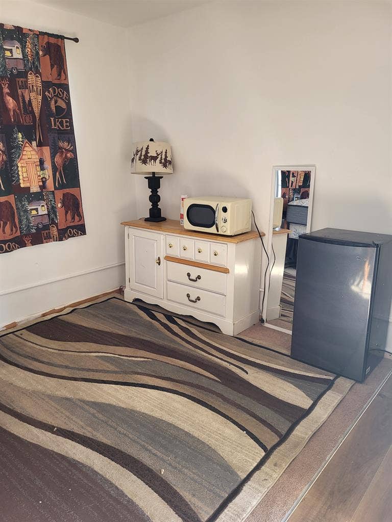 I'm offering a room in my 3 bed