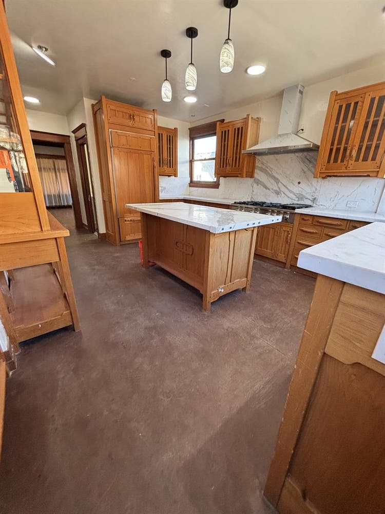 Room For Rent Starting at $