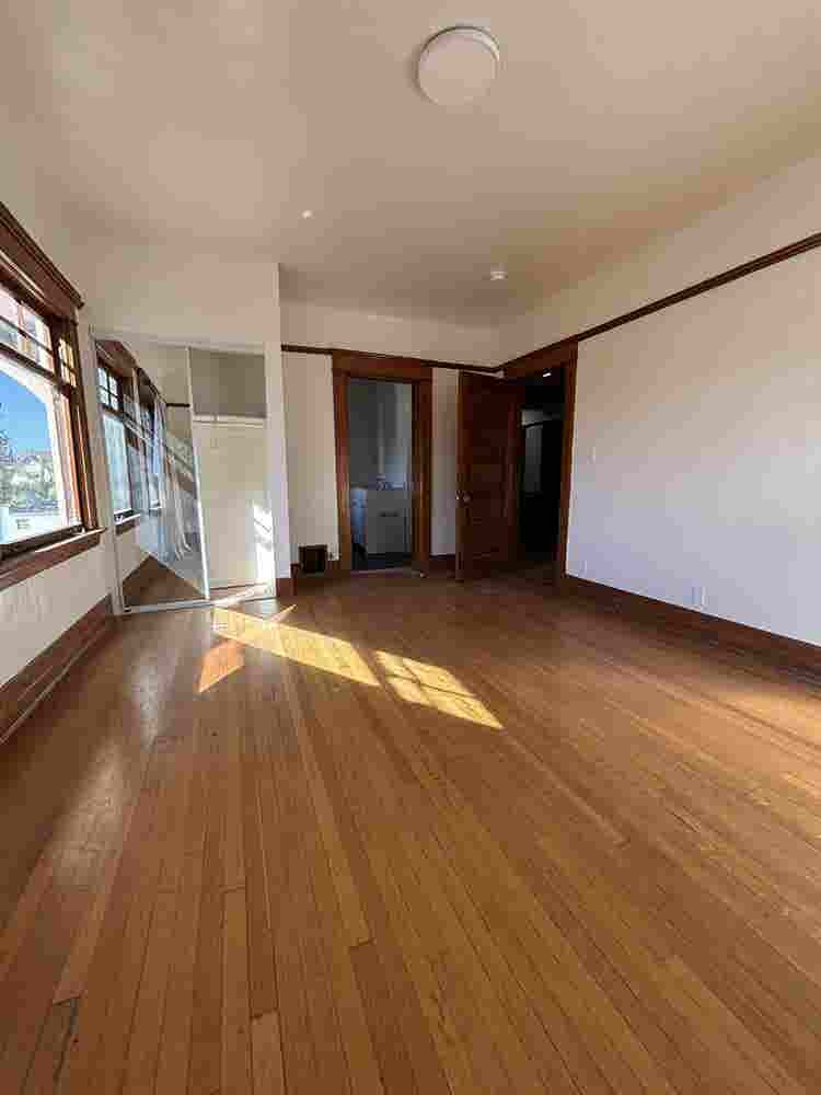 Room For Rent Starting at $