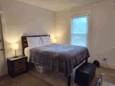New Listing
Close to downtown KC!